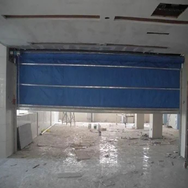 防火卷簾門(mén)面積怎樣計(jì)算(圖1) 工地防火卷簾門(mén).jpg